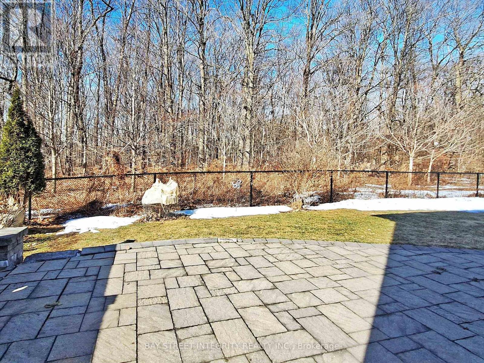 57 Strawbridge Farm Drive, Aurora, Ontario  L4G 0L2 - Photo 48 - N12948622