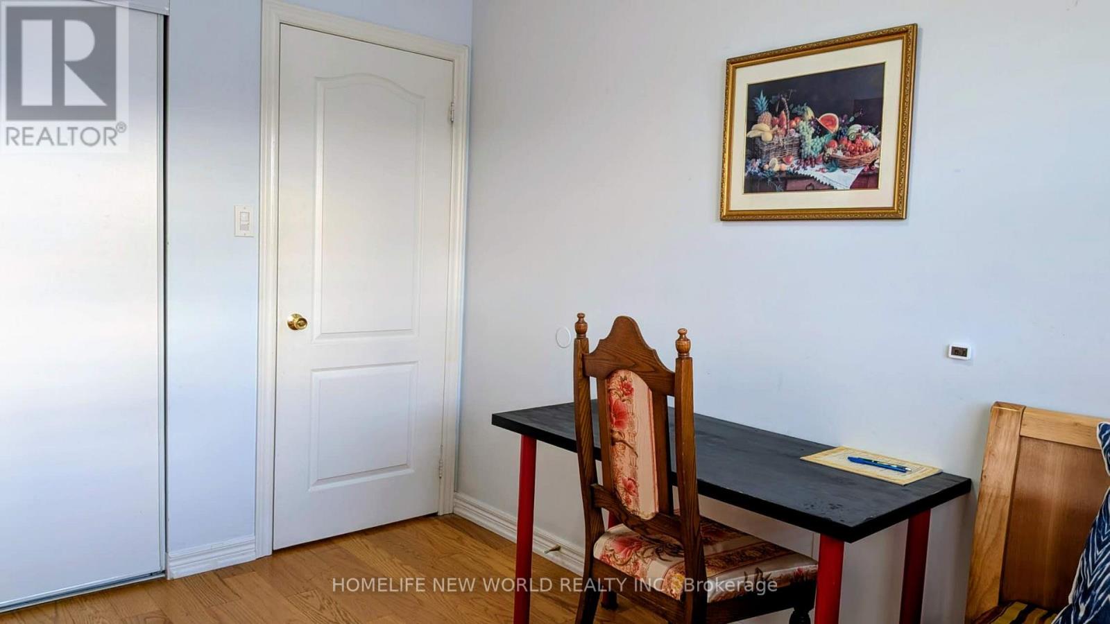 100 Castle Park Boulevard, Vaughan, Ontario  L4H 2R7 - Photo 7 - N12948642