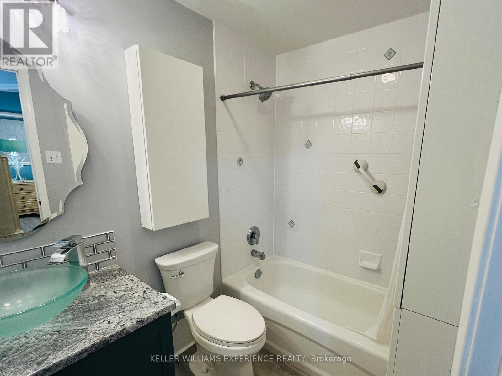 101 - 115 Bond Street, Orillia, Ontario  L3V 1J7 - Photo 11 - S12948626