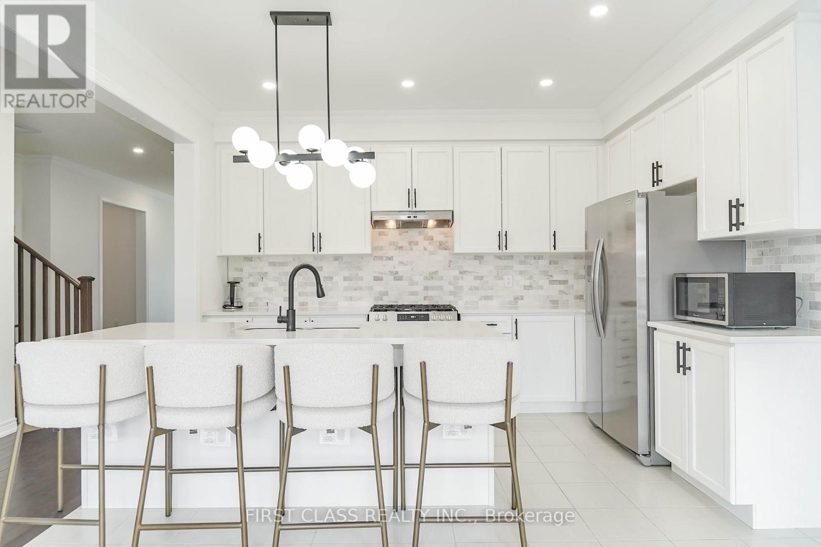 101 Thicketwood Avenue, Barrie, Ontario  L9J 0W8 - Photo 7 - S12948630