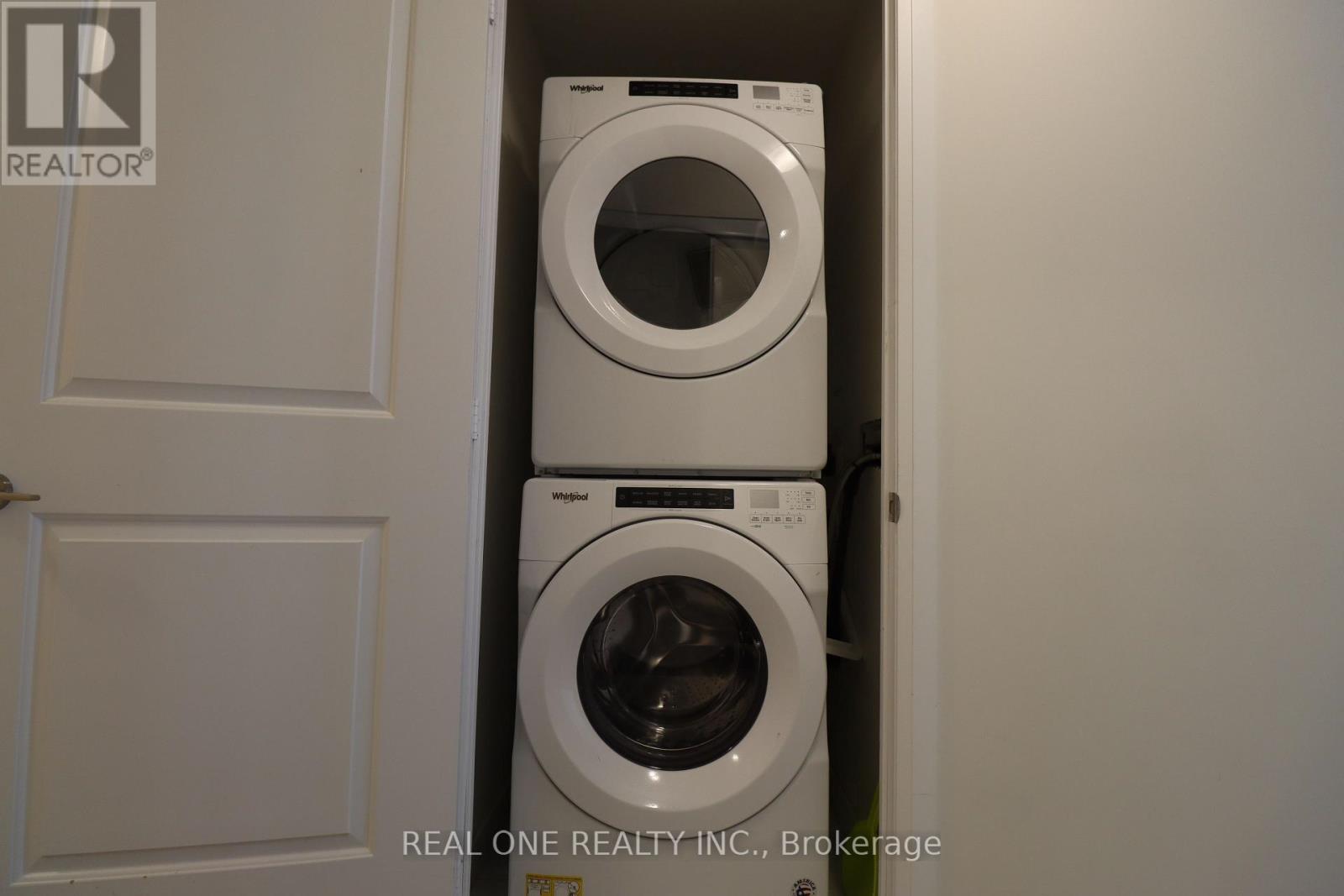 403 - 65 Watergarden Drive, Mississauga, Ontario  L5R 1B2 - Photo 21 - W12948646