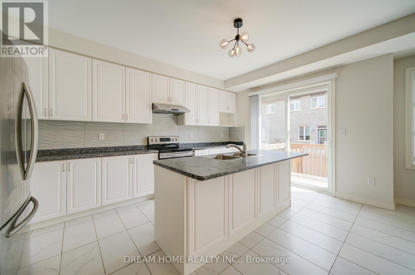 466 George Ryan Avenue, Oakville, Ontario  L6J 4E1 - Photo 13 - W12948654