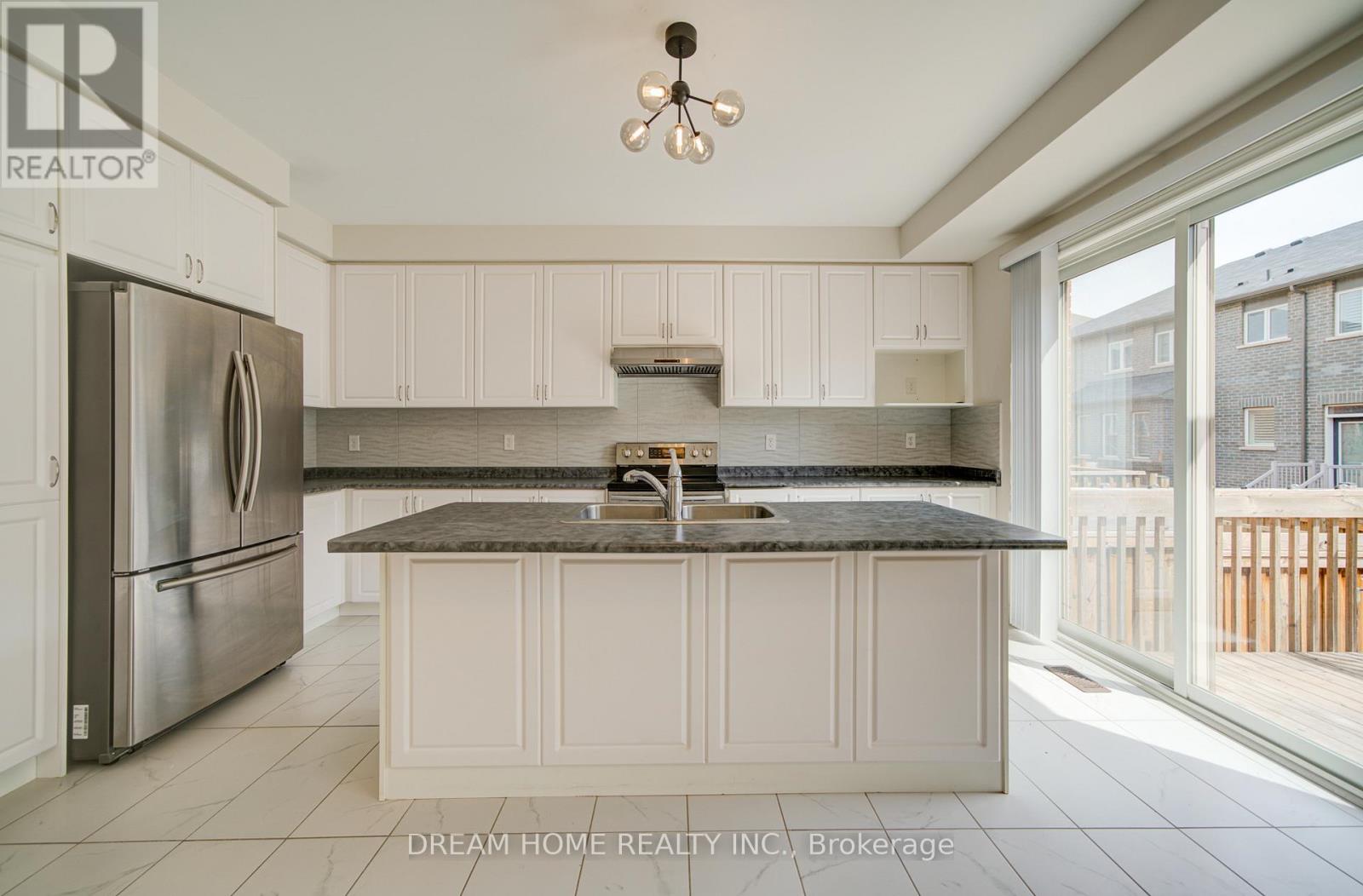 466 George Ryan Avenue, Oakville, Ontario  L6J 4E1 - Photo 14 - W12948654