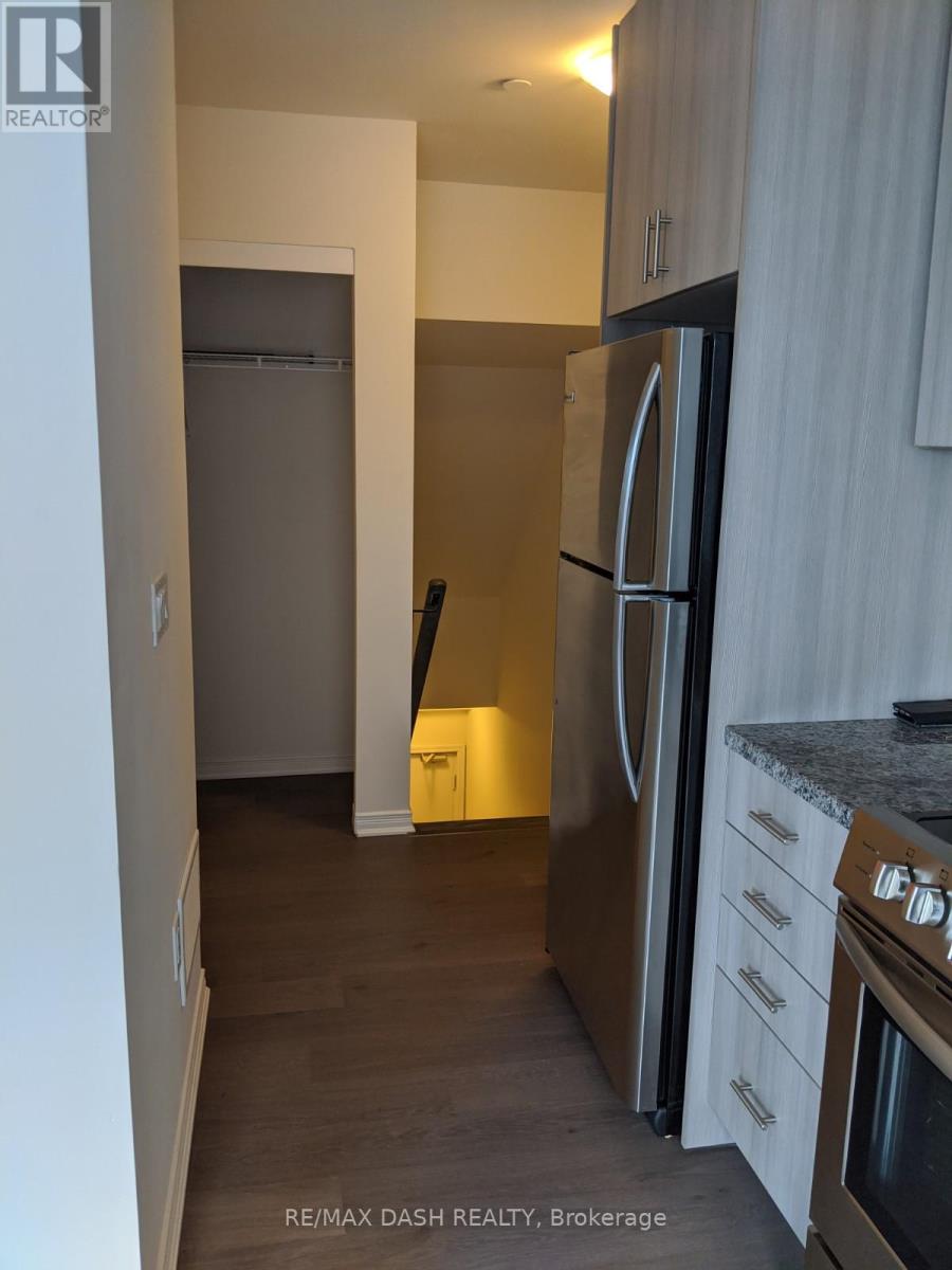 306 - 1130 Briar Hill Avenue, Toronto, Ontario  M6B 0A9 - Photo 6 - W12948664