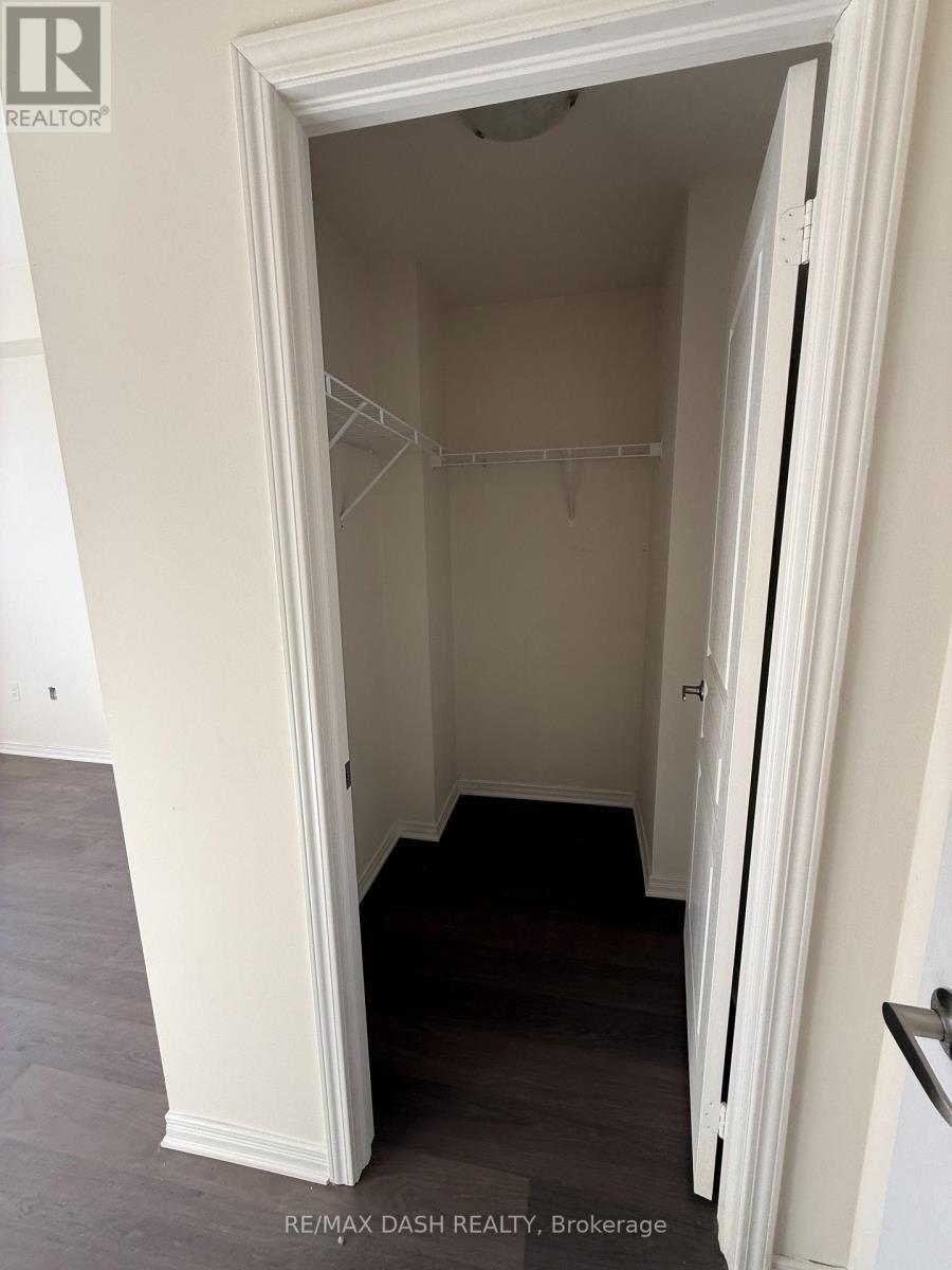 303 - 1130 Briar Hill Avenue, Toronto, Ontario  M6B 0A9 - Photo 13 - W12948672