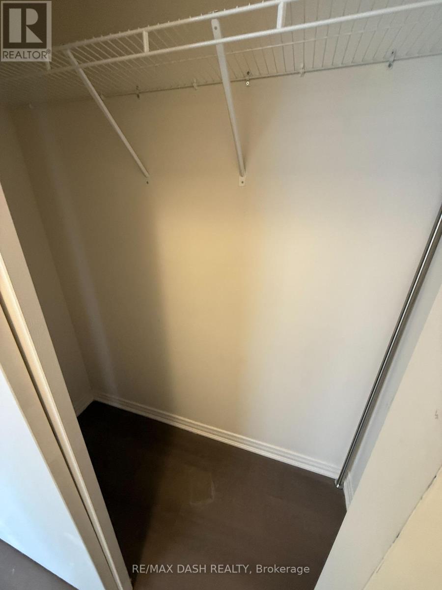 303 - 1130 Briar Hill Avenue, Toronto, Ontario  M6B 0A9 - Photo 25 - W12948672