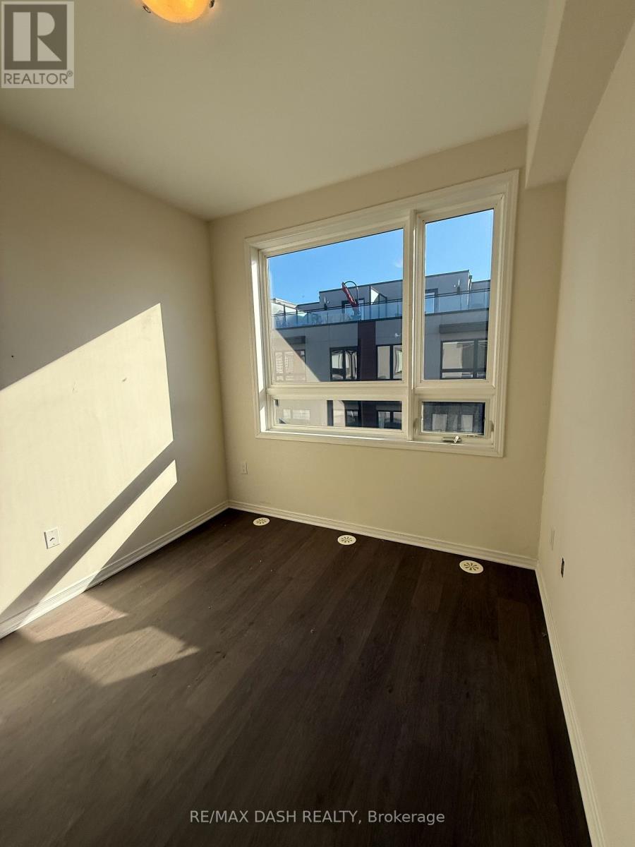 303 - 1130 Briar Hill Avenue, Toronto, Ontario  M6B 0A9 - Photo 9 - W12948672