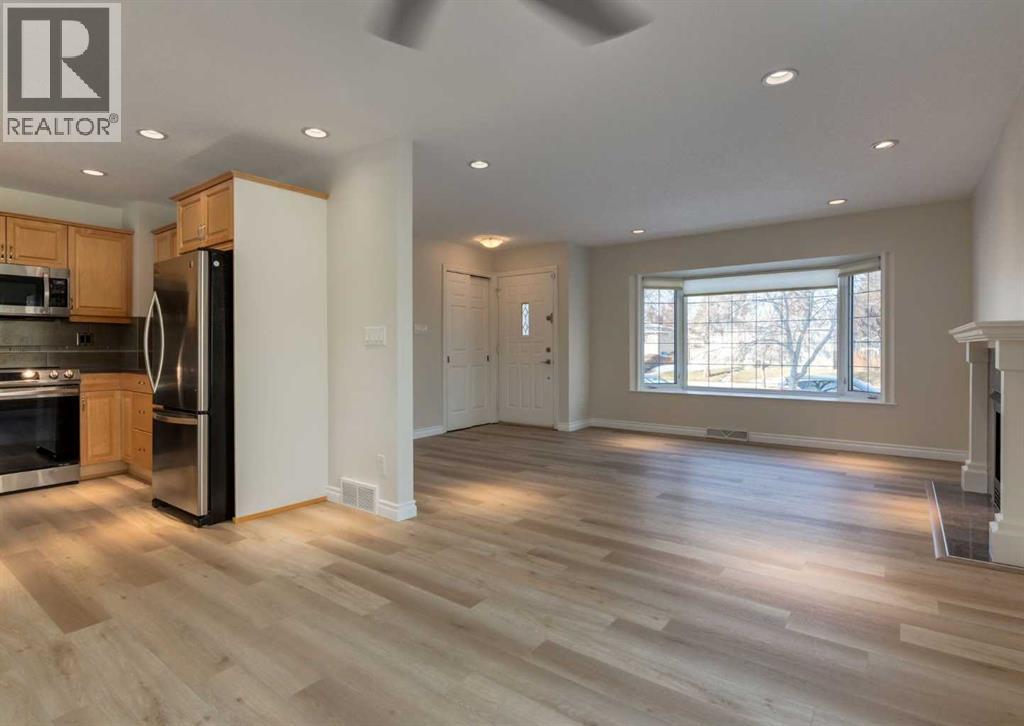 367 Acadia Drive Se, Calgary, Alberta  T2J 0A6 - Photo 8 - A2298217