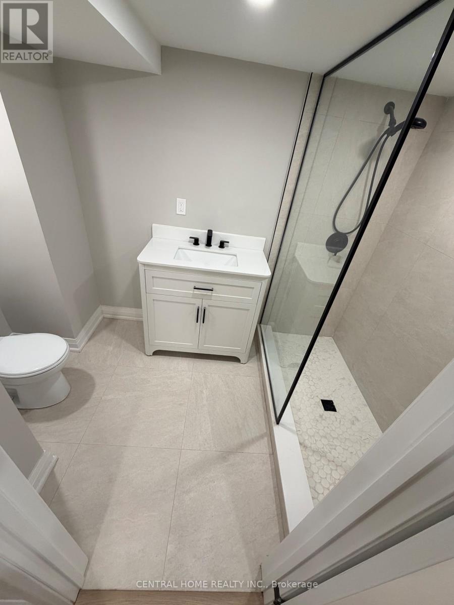 229 Spring Gate Boulevard, Vaughan, Ontario  L4J 3G3 - Photo 24 - N12948310