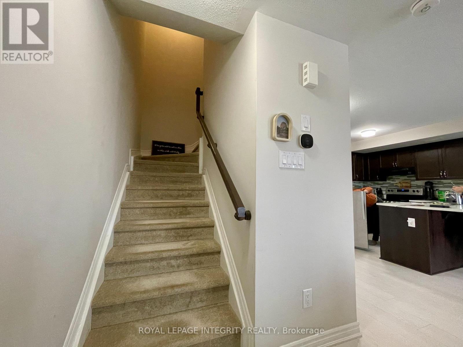 96 - 418 Lapland Private, Ottawa, Ontario  K2V 0S2 - Photo 16 - X12948648