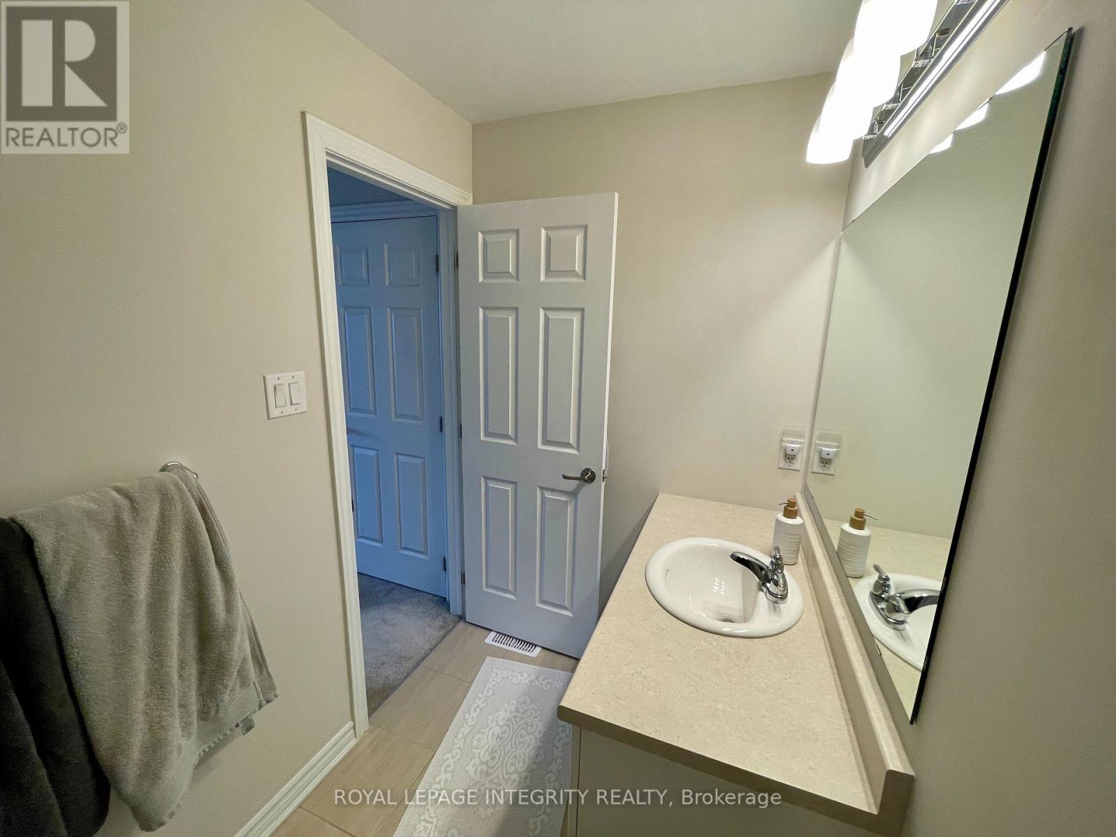 96 - 418 Lapland Private, Ottawa, Ontario  K2V 0S2 - Photo 27 - X12948648