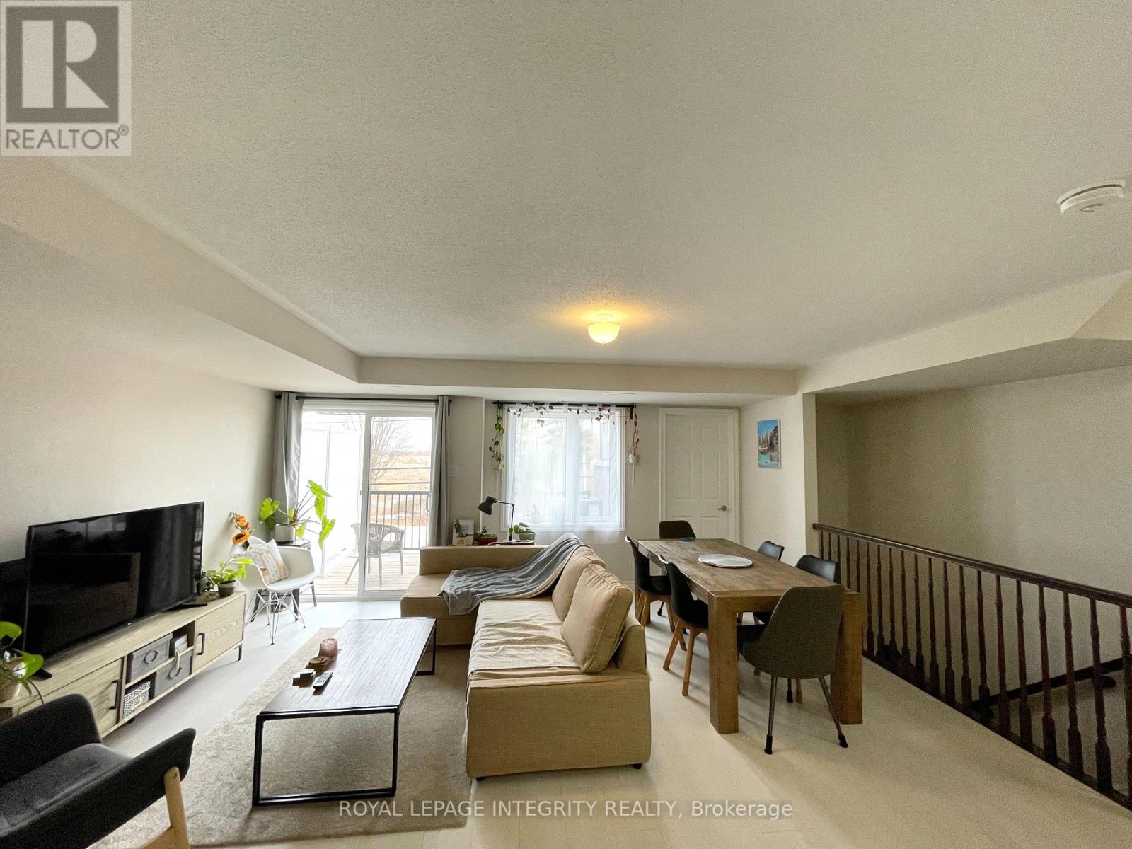 96 - 418 Lapland Private, Ottawa, Ontario  K2V 0S2 - Photo 6 - X12948648