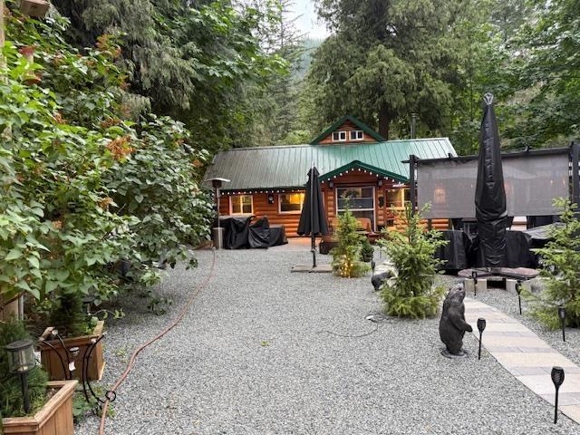 B9 65443 Emory Creek Road, Yale 