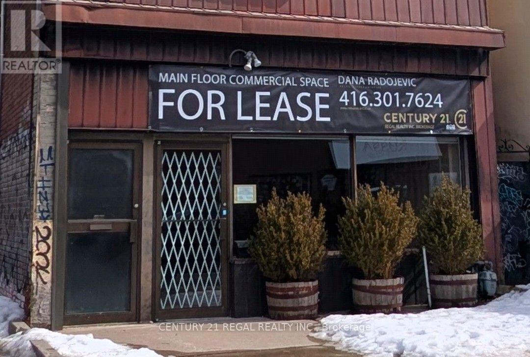 3A CHESTER AVENUE, Toronto, Ontario