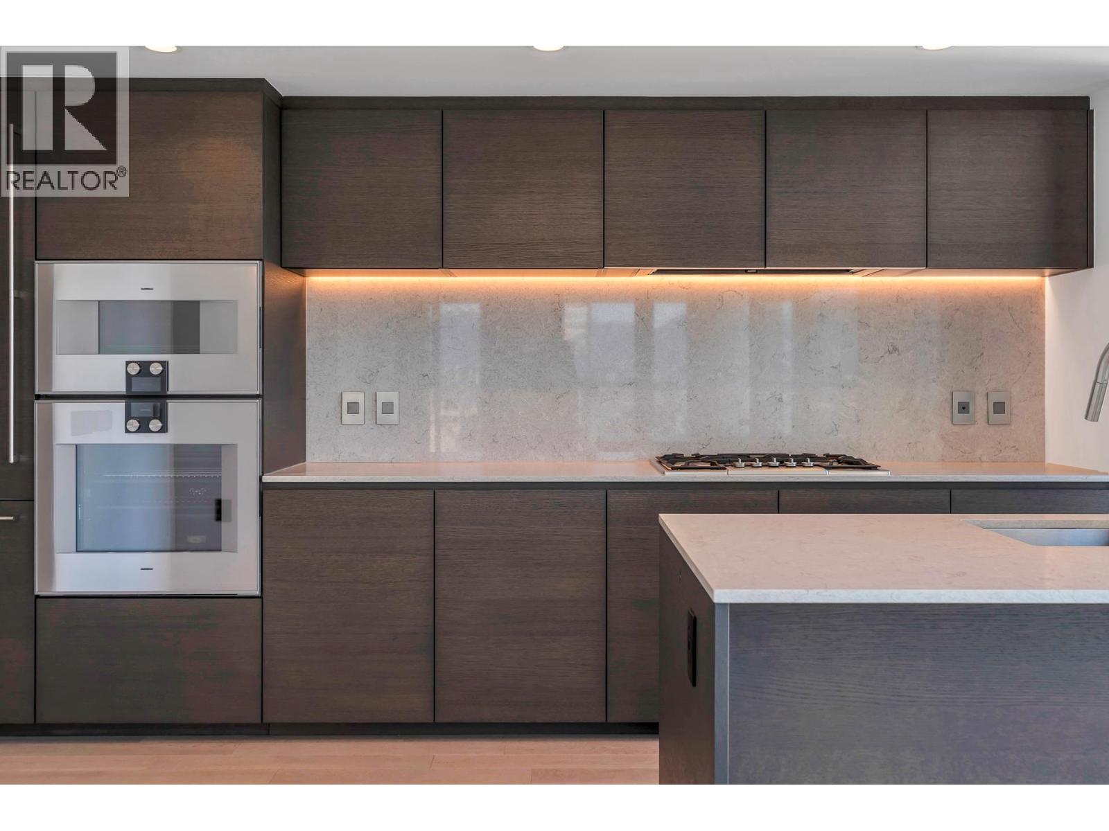 1103 1482 Robson Street, Vancouver, British Columbia  V6G 1B9 - Photo 2 - R3106299