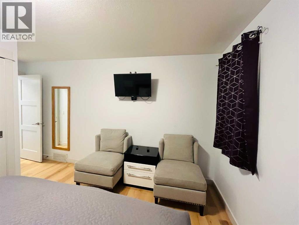 1, 1406 2nd Avenue, Canmore, Alberta  T1W 1M9 - Photo 24 - A2297403