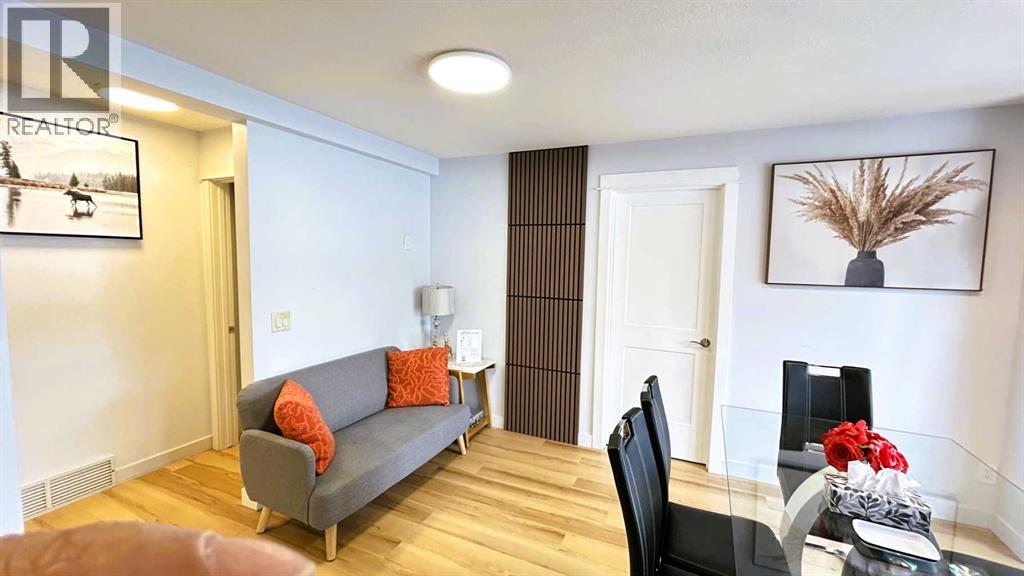 1, 1406 2nd Avenue, Canmore, Alberta  T1W 1M9 - Photo 6 - A2297403