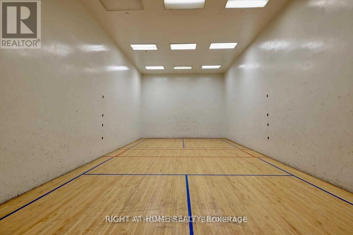 1609 - 7 Concorde Place, Toronto, Ontario  M3C 3N4 - Photo 11 - C12948674