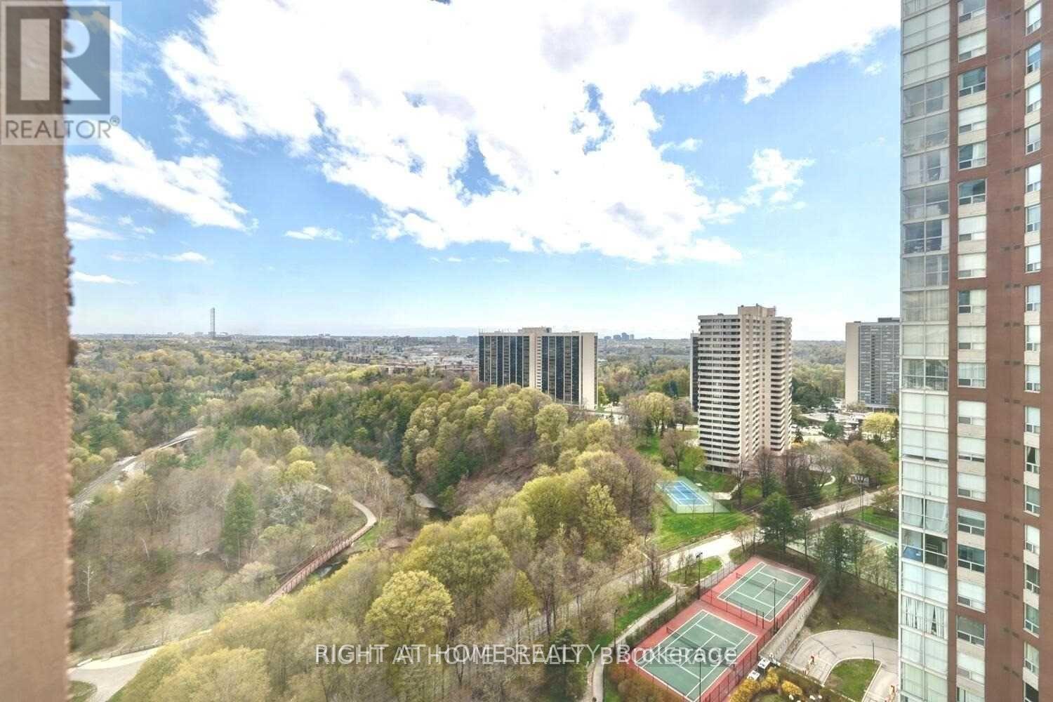 1609 - 7 Concorde Place, Toronto, Ontario  M3C 3N4 - Photo 13 - C12948674