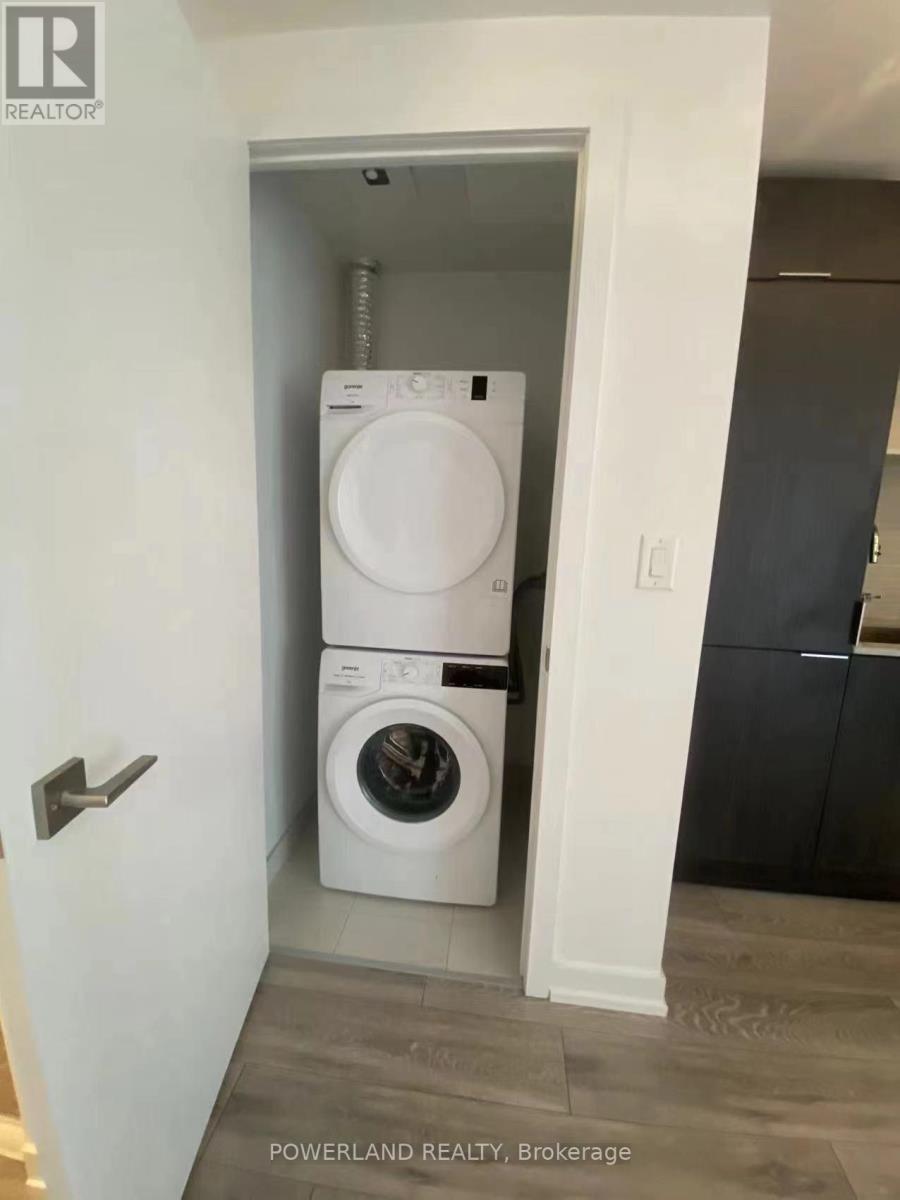 1702 - 159 Wellesley Street E, Toronto, Ontario  M4Y 0H5 - Photo 6 - C12948676