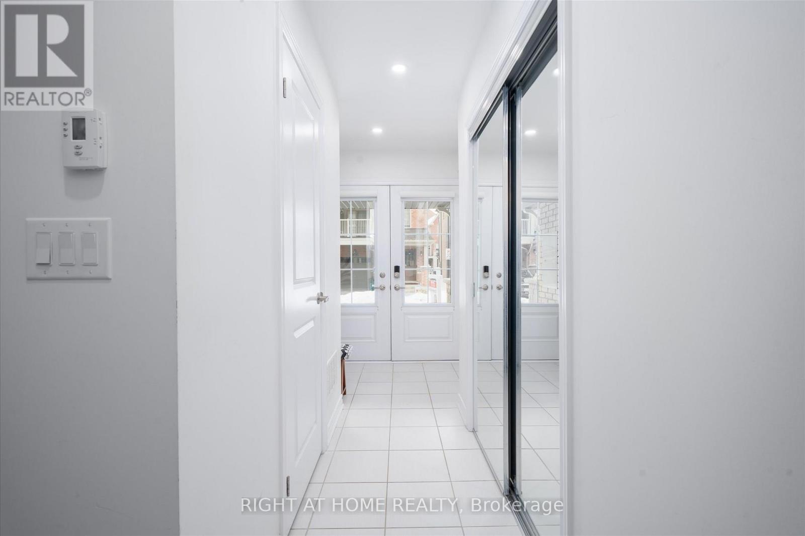 33 Amulet Way, Whitby, Ontario  L1R 0R5 - Photo 6 - E12846322