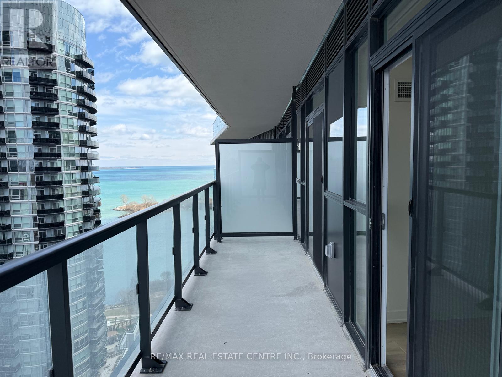 2412 - 38 Annie Craig Drive, Toronto, Ontario  M8V 0G9 - Photo 27 - W12948682