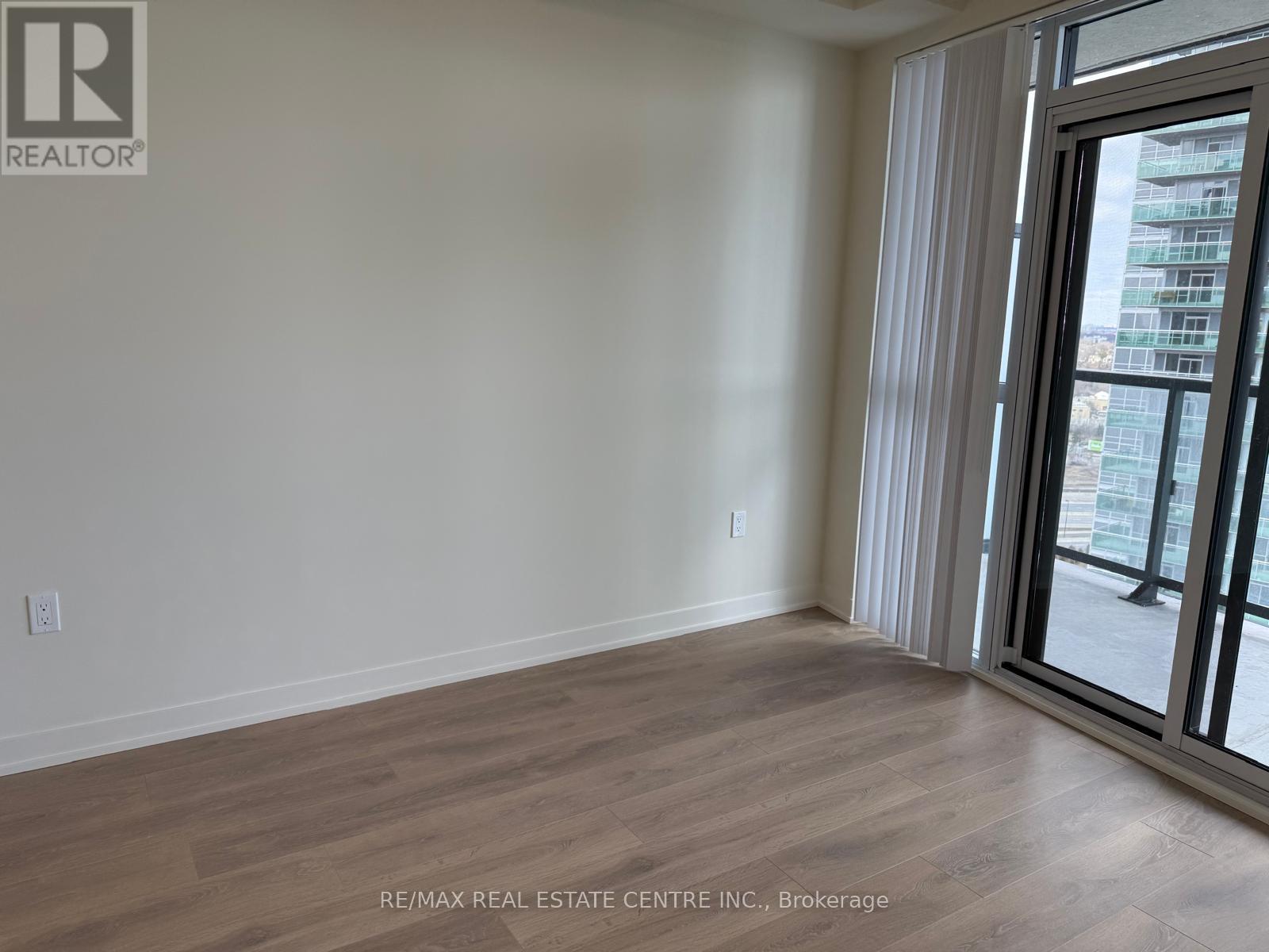 2412 - 38 Annie Craig Drive, Toronto, Ontario  M8V 0G9 - Photo 7 - W12948682