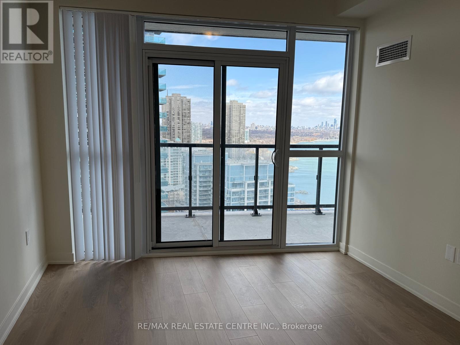 2412 - 38 Annie Craig Drive, Toronto, Ontario  M8V 0G9 - Photo 8 - W12948682