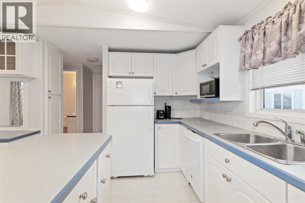 210 Grant Way, Fort Mcmurray, Alberta  T9H 5J2 - Photo 10 - A2296683