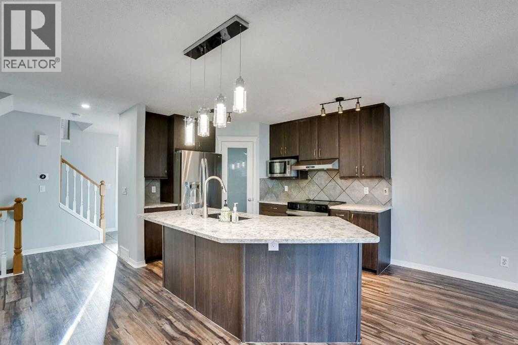 198 New Brighton Circle SE, Calgary, Alberta  T2Z 4B4 - Photo 4 - A2293691