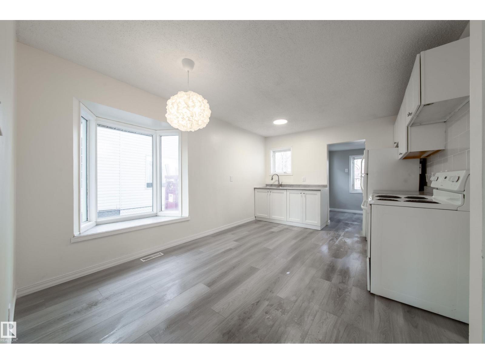 11912 77 St Nw, Edmonton, Alberta  T5G 2B4 - Photo 12 - E4480175