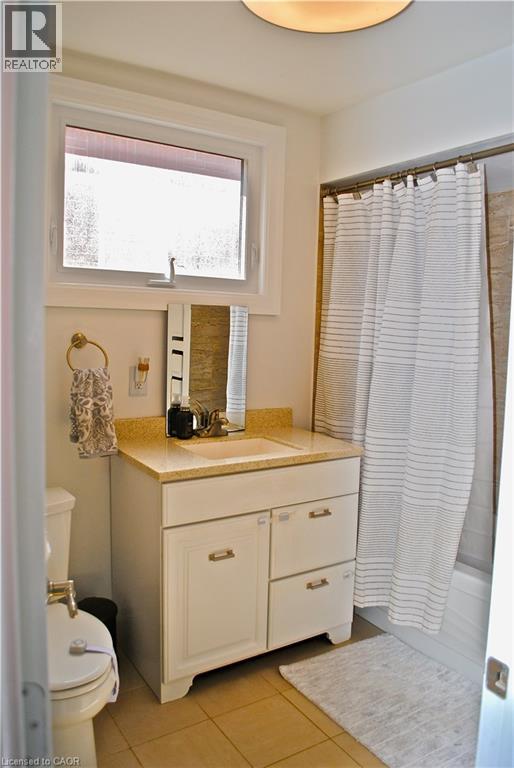 107 S Graham Avenue S, Hamilton, Ontario  L8K 2M2 - Photo 21 - 40815988