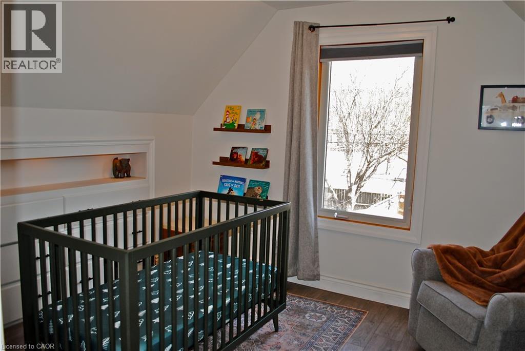 107 S Graham Avenue S, Hamilton, Ontario  L8K 2M2 - Photo 22 - 40815988