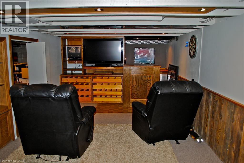 107 S Graham Avenue S, Hamilton, Ontario  L8K 2M2 - Photo 25 - 40815988