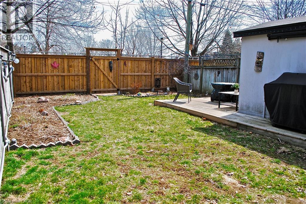 107 S Graham Avenue S, Hamilton, Ontario  L8K 2M2 - Photo 27 - 40815988