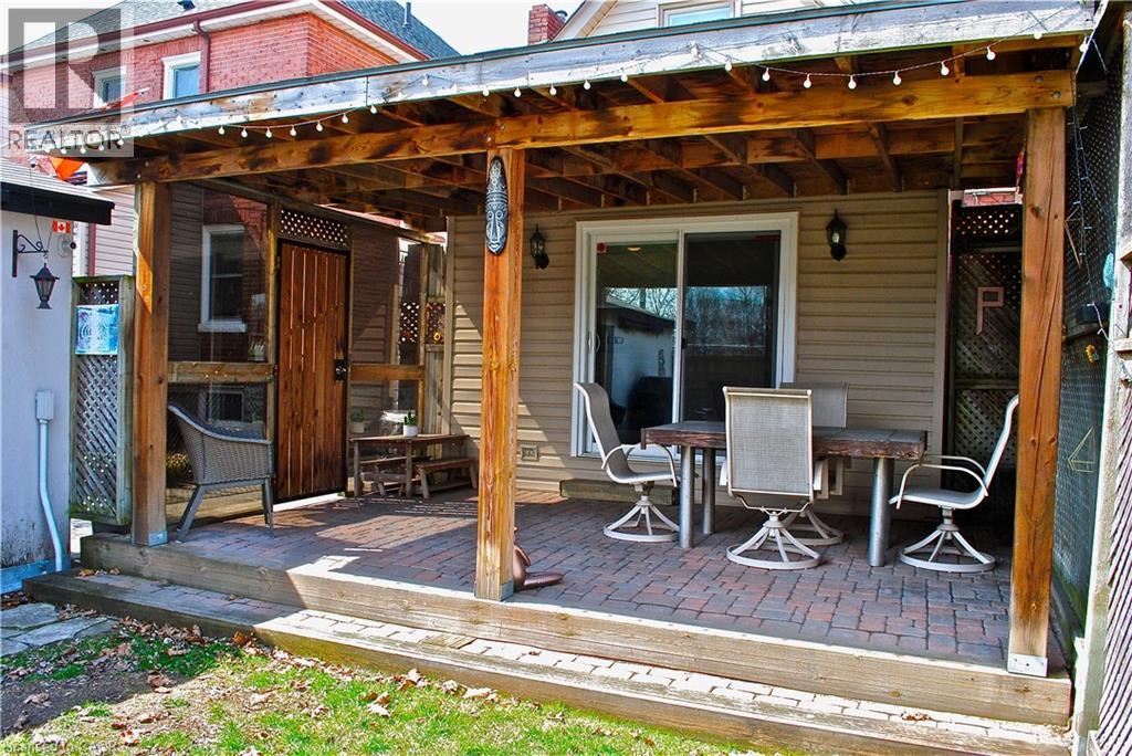 107 S Graham Avenue S, Hamilton, Ontario  L8K 2M2 - Photo 31 - 40815988