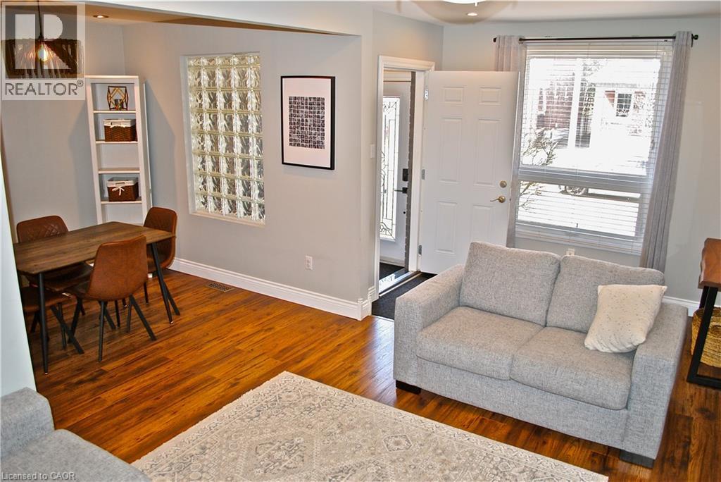 107 S Graham Avenue S, Hamilton, Ontario  L8K 2M2 - Photo 9 - 40815988