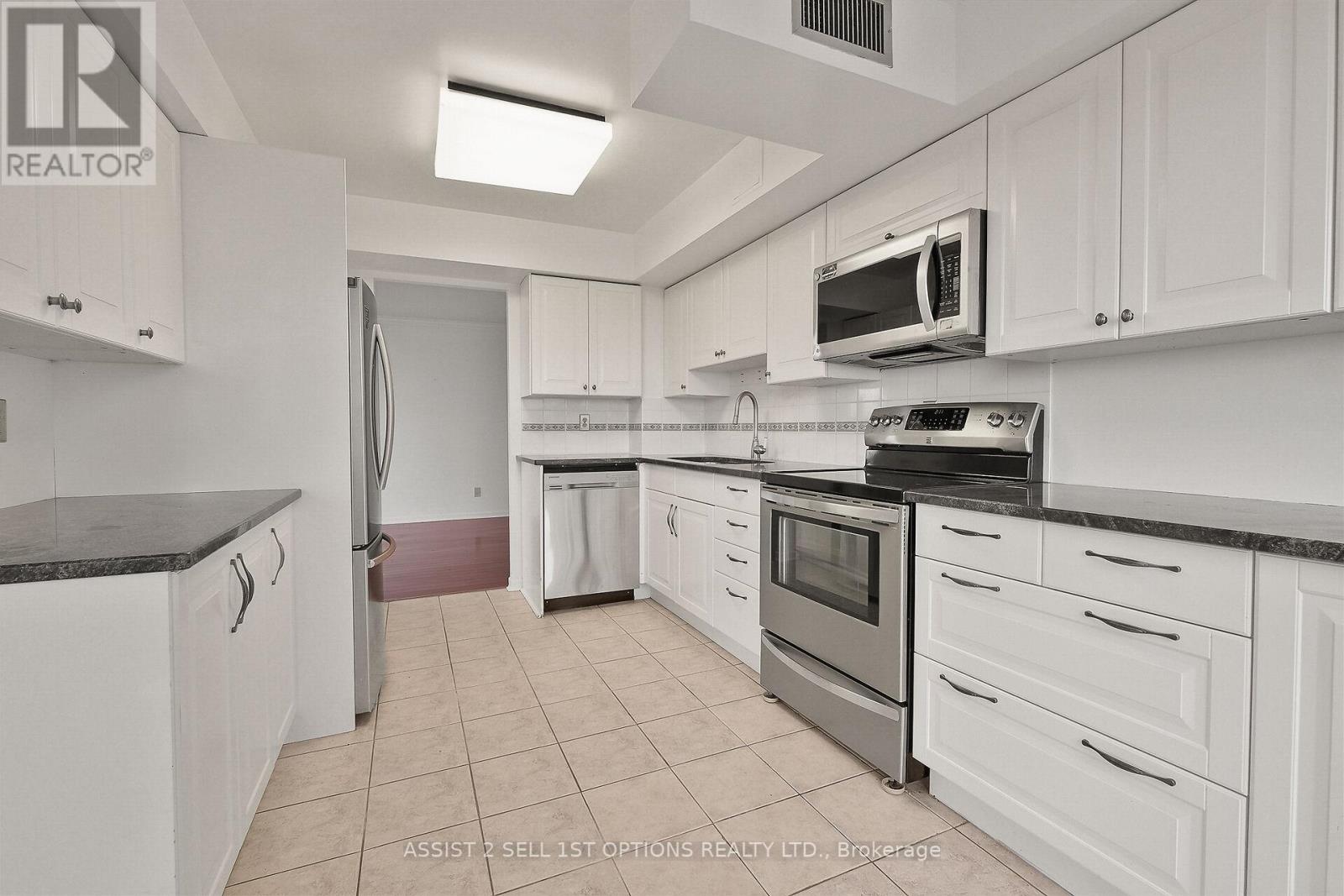 807 - 1500 Riverside Drive, Ottawa, Ontario  K1G 4J4 - Photo 14 - X12948736