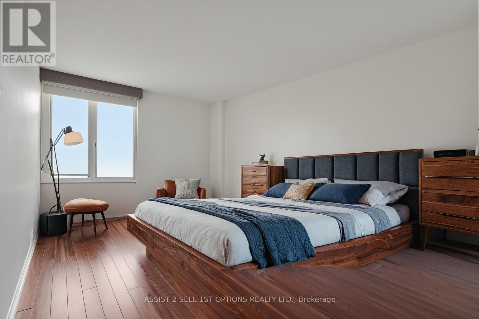 807 - 1500 Riverside Drive, Ottawa, Ontario  K1G 4J4 - Photo 18 - X12948736