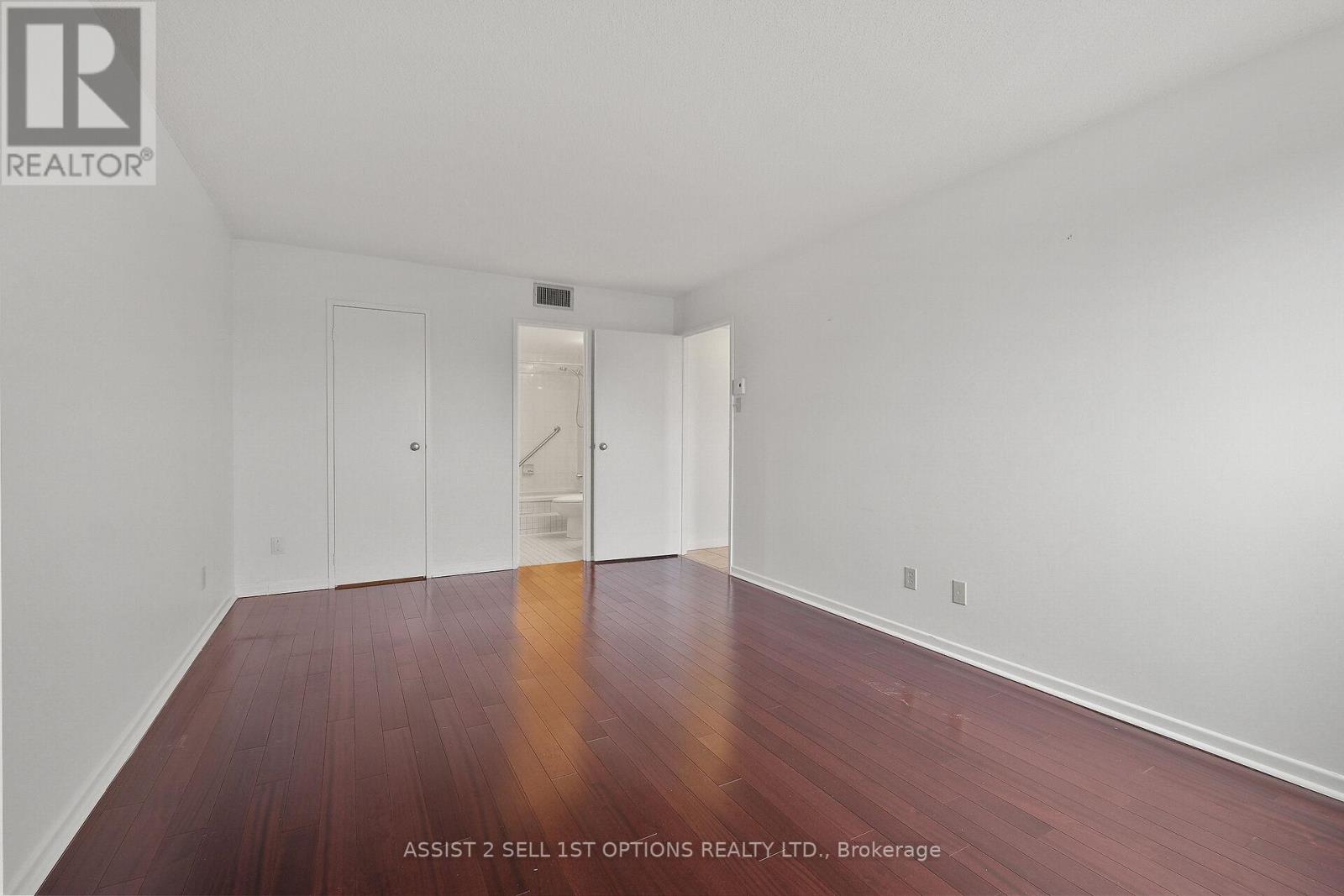 807 - 1500 Riverside Drive, Ottawa, Ontario  K1G 4J4 - Photo 20 - X12948736