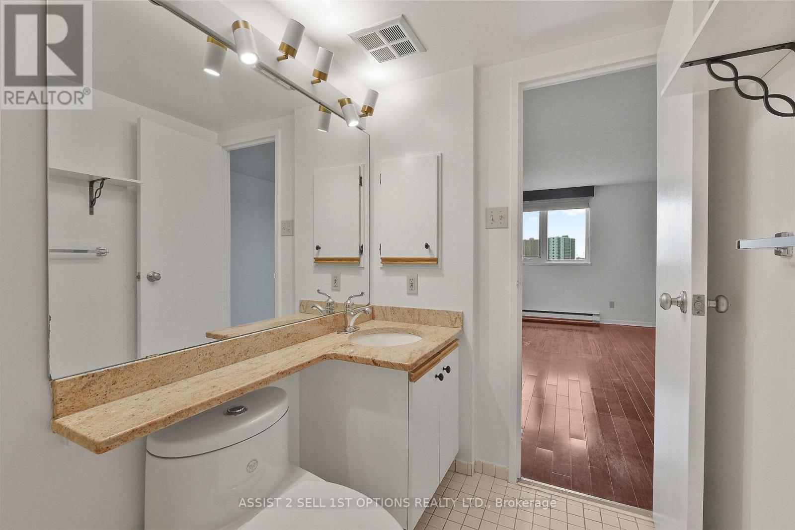 807 - 1500 Riverside Drive, Ottawa, Ontario  K1G 4J4 - Photo 22 - X12948736