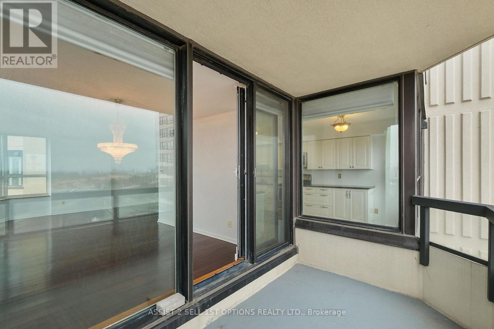 807 - 1500 Riverside Drive, Ottawa, Ontario  K1G 4J4 - Photo 31 - X12948736