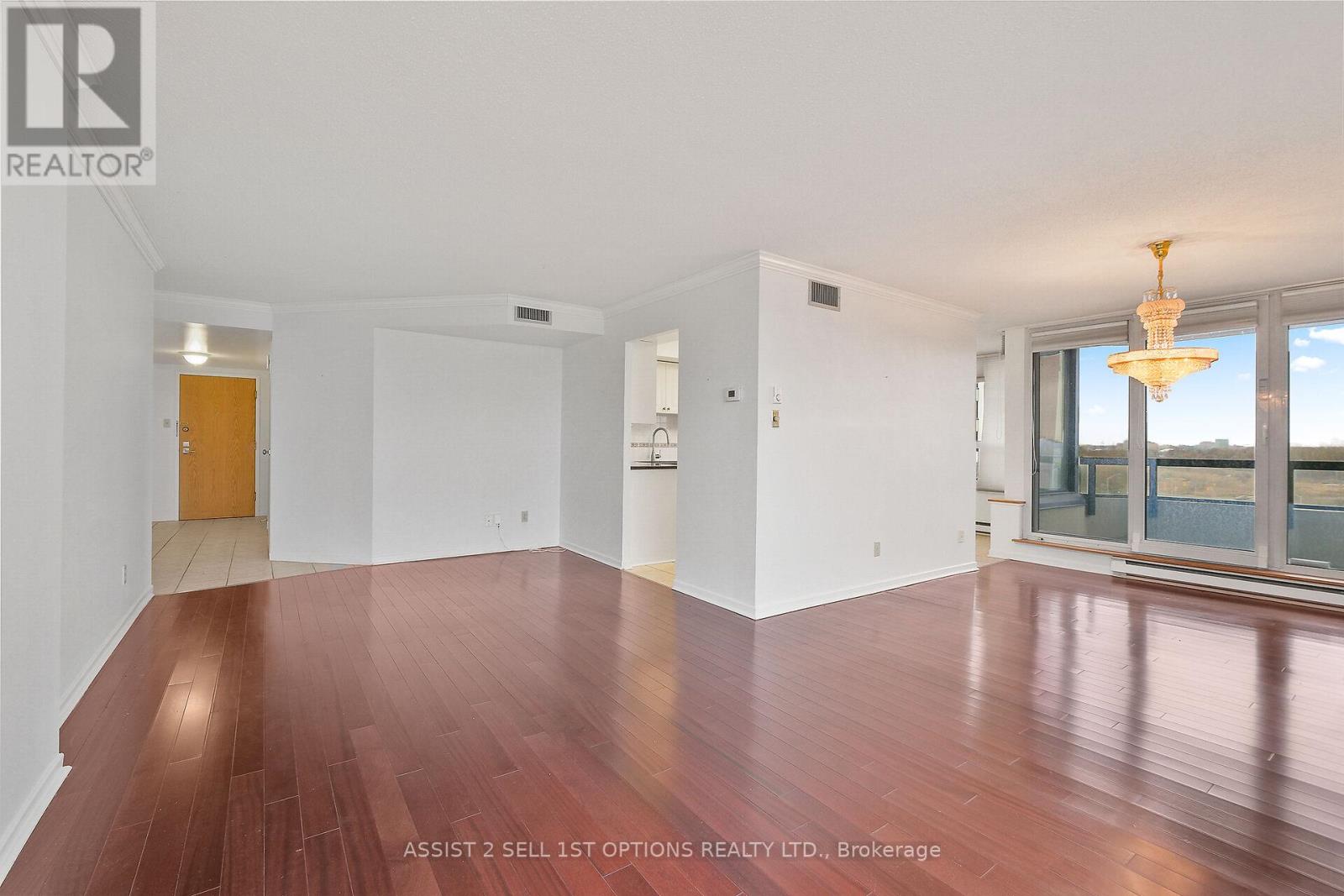 807 - 1500 Riverside Drive, Ottawa, Ontario  K1G 4J4 - Photo 8 - X12948736