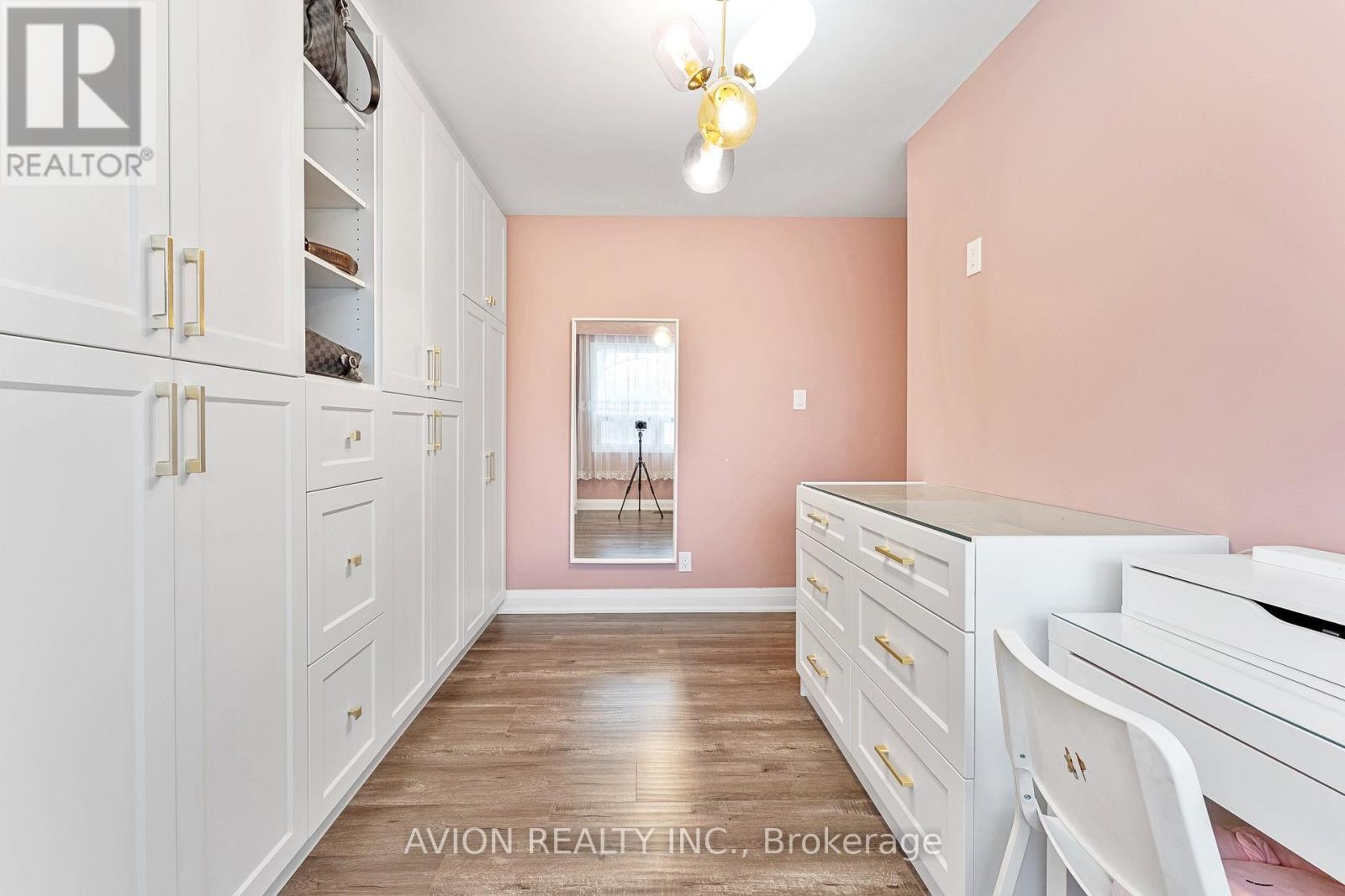 61 Alamosa Drive, Toronto, Ontario  M2J 2N8 - Photo 20 - C12948690