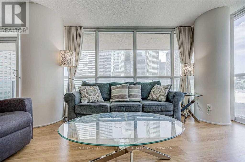 1403 - 33 Bay Street, Toronto, Ontario  M5J 2Z3 - Photo 16 - C12948698