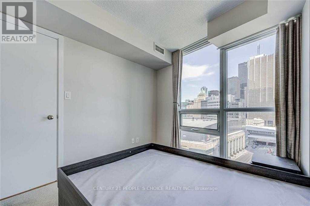 1403 - 33 Bay Street, Toronto, Ontario  M5J 2Z3 - Photo 19 - C12948698