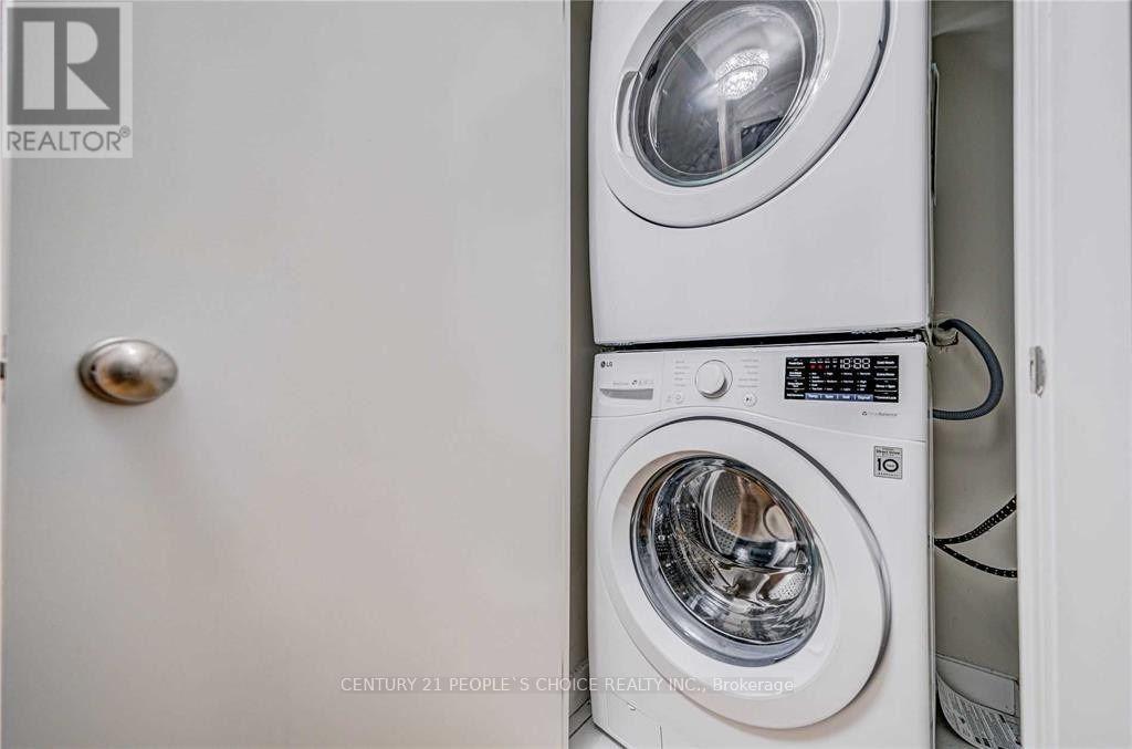 1403 - 33 Bay Street, Toronto, Ontario  M5J 2Z3 - Photo 22 - C12948698