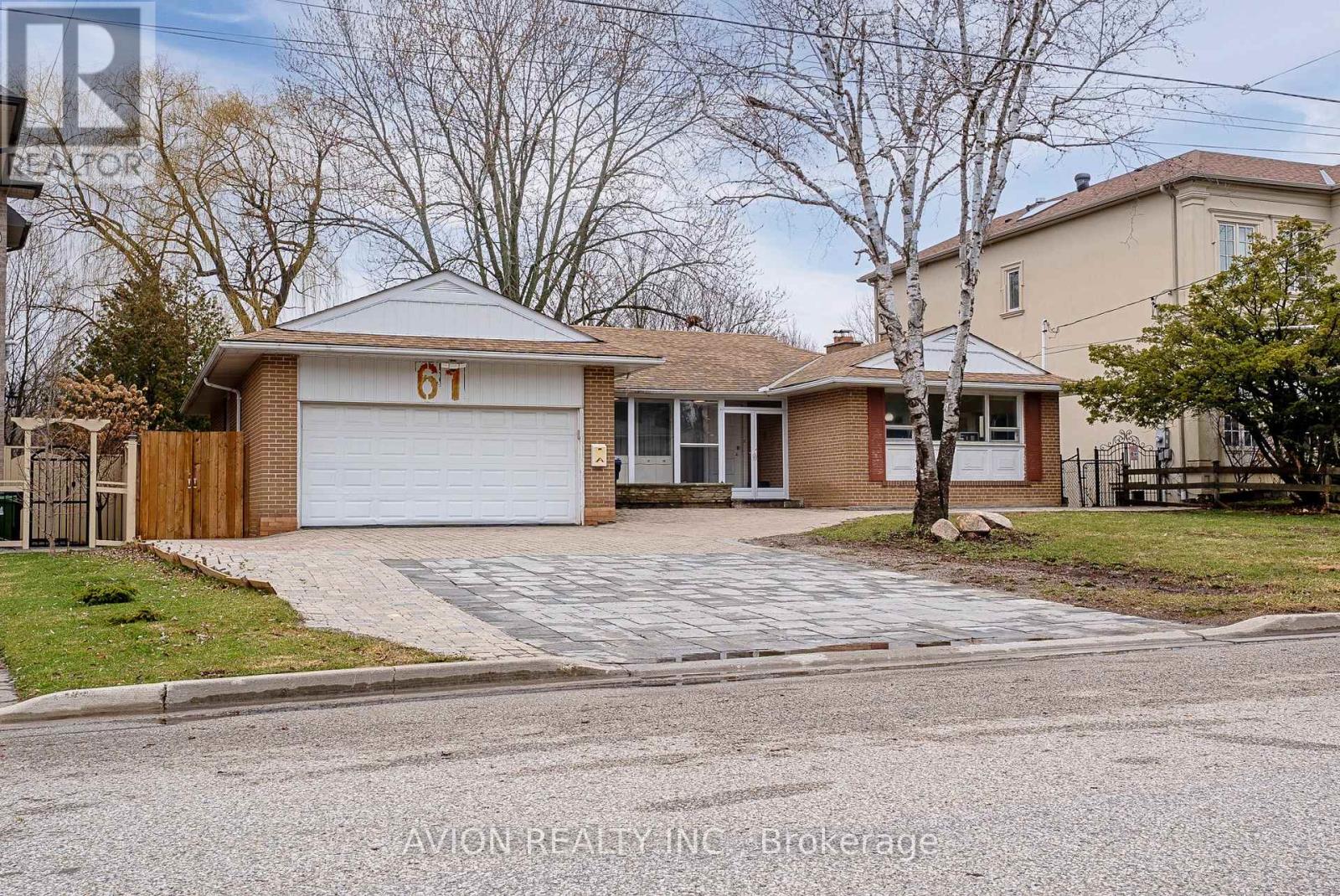Lower - 61 Alamosa Drive, Toronto, Ontario  M2J 2N8 - Photo 2 - C12948700