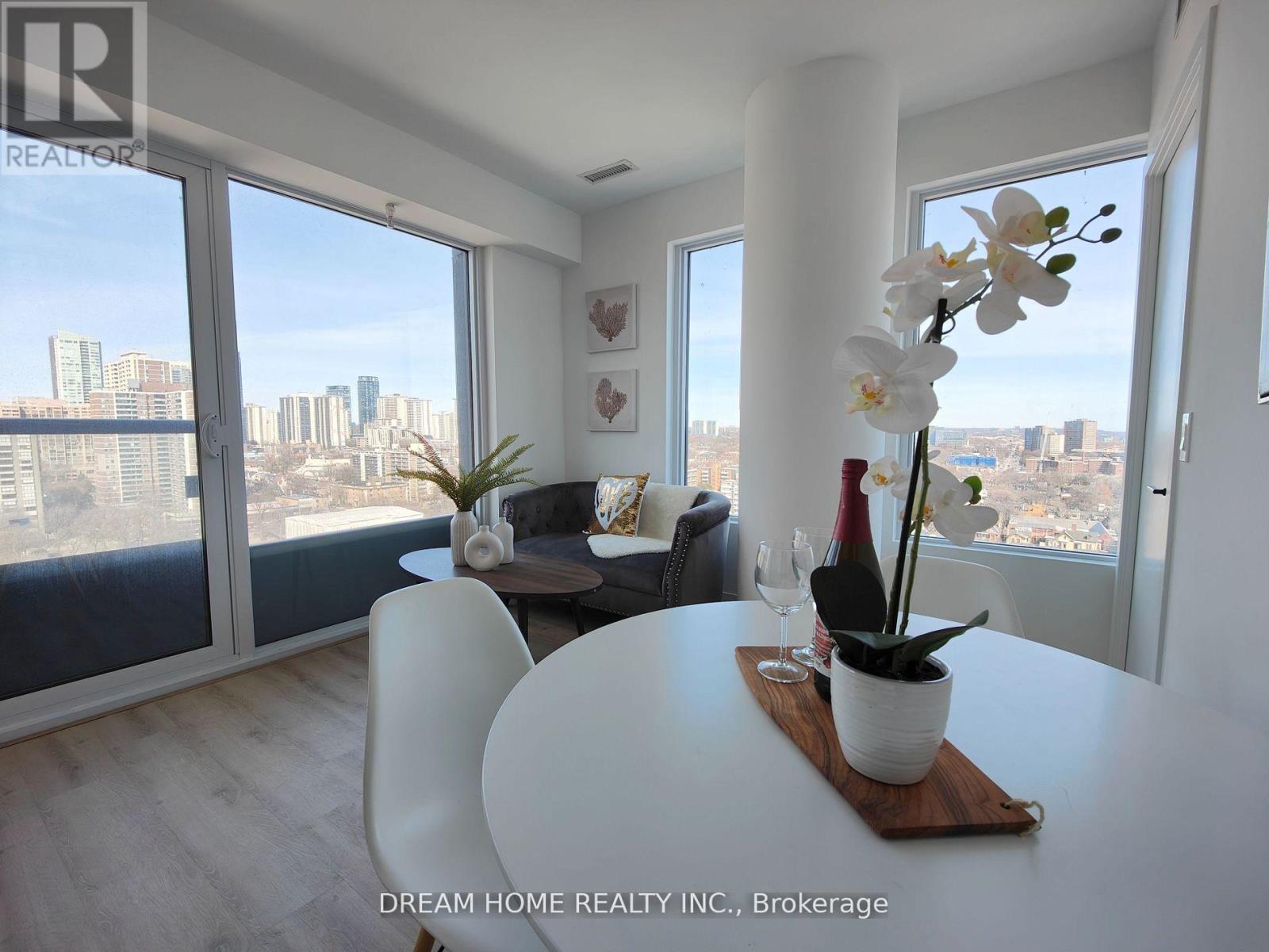 1910 - 319 Jarvis Street, Toronto, Ontario  M5B 0C8 - Photo 11 - C12948704