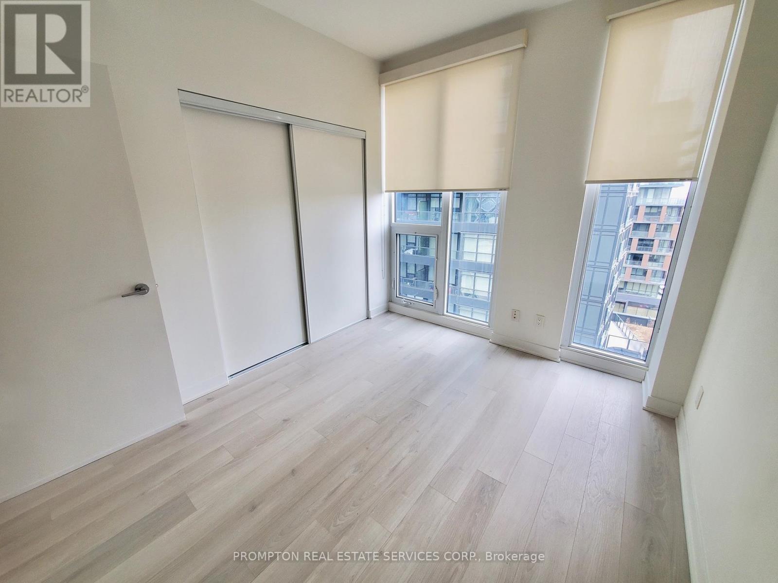 910 - 90 Queens Wharf Road, Toronto, Ontario  M5V 0J4 - Photo 6 - C12948708